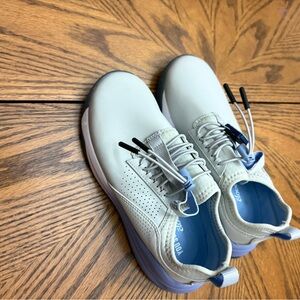Clove Women's Light Gray Casual Slip-On Sneakers with Lavender Accents